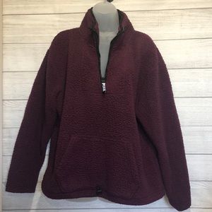 VS PINK women’s half zip pull over